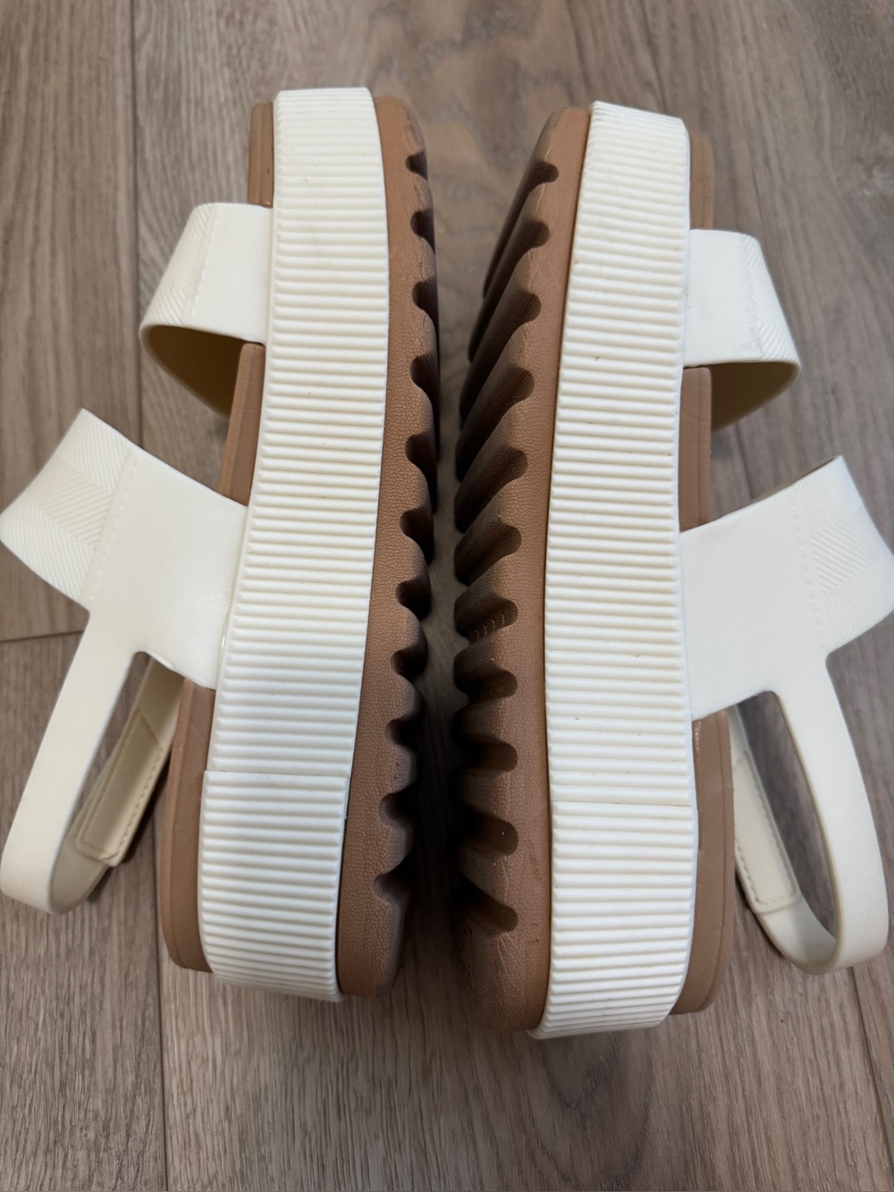 The Reef Water Vista Higher Women's Platform Sandals in Cloud Sz. 9 - Picture 10 of 14